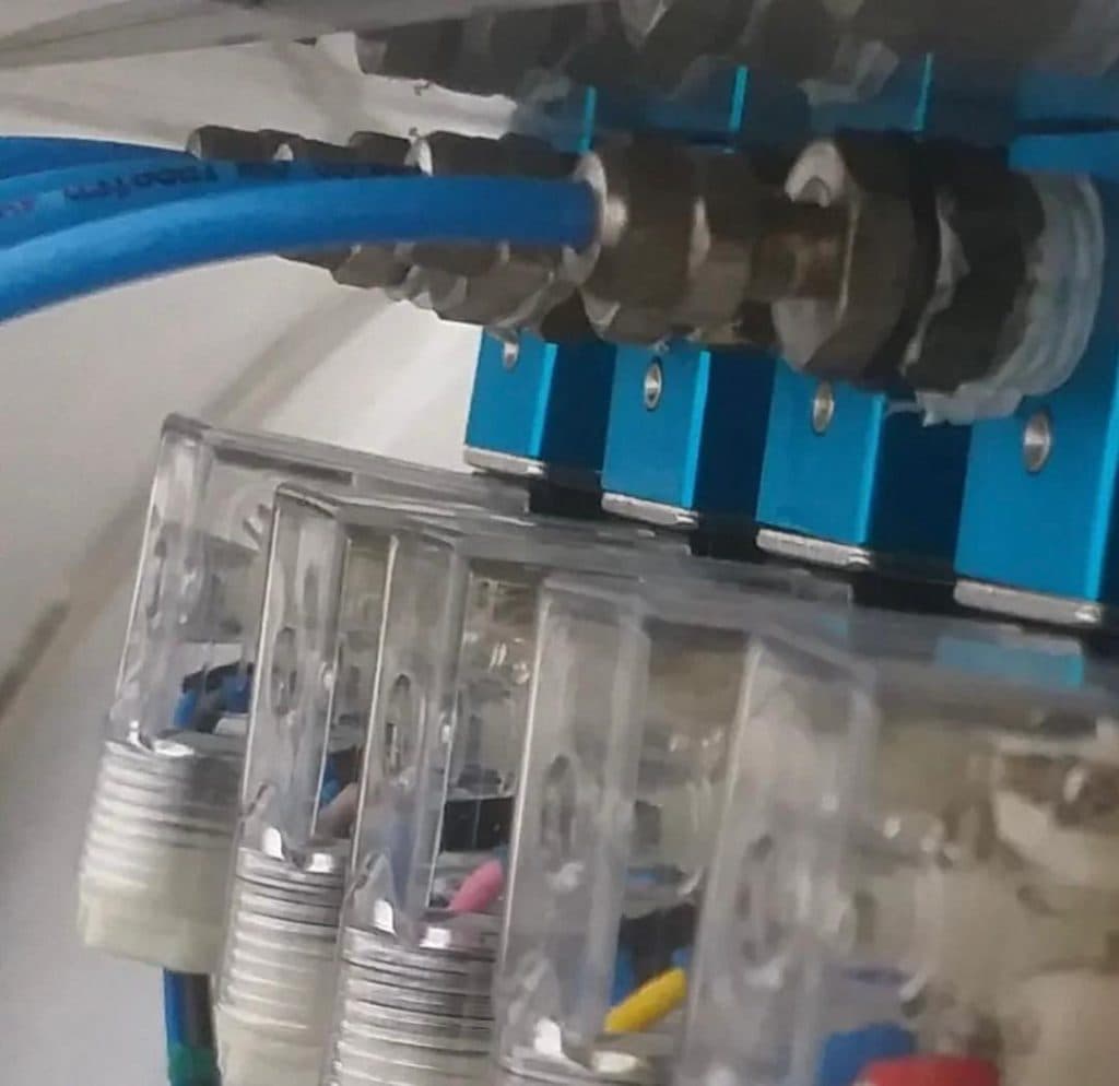 تولید و فروش اتوکلاو آزمایشگاهی و بیمارستانی و صنعتی طب زعیم در تبریز