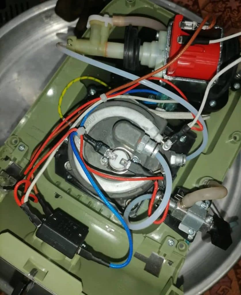 تعمیرات دستگاه اسپرسوساز صنعتی و خانگی درویش در تهران