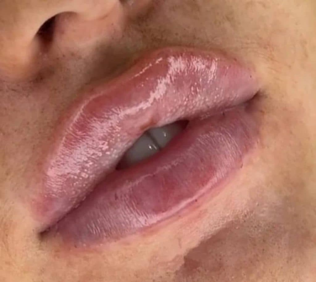 کلینیک زیبایی مهر اردیبهشت در باقر شهر تهران