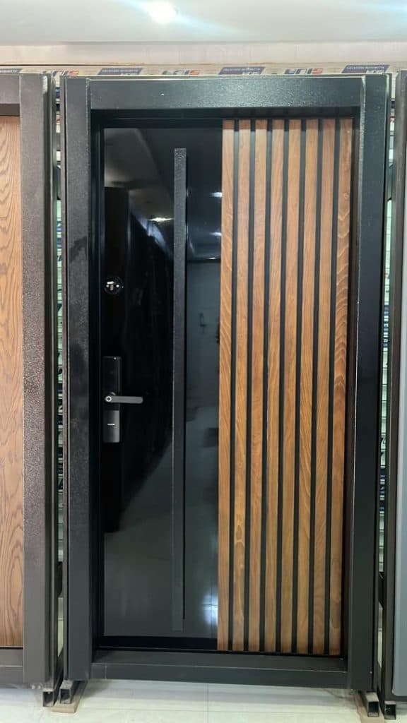 تولید درب ضد سرقت و پنجره pvc و درب اتاقی Doorka در فردیس کرج