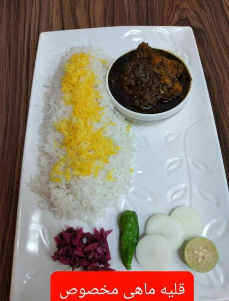 رستوران و کترینگ بیرون بر امیرحسین در اهواز