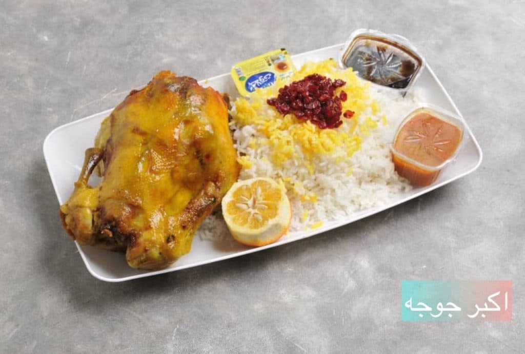 رستوران بیرون بر ایرونی در شیراز
