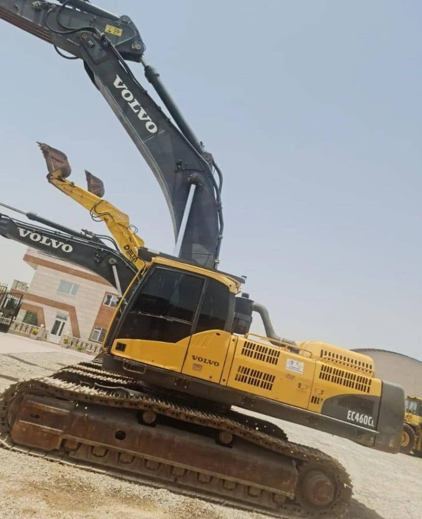 خرید و فروش لودر بیل مکانیکی بلدوزر و پیکور رمضانی در یزد