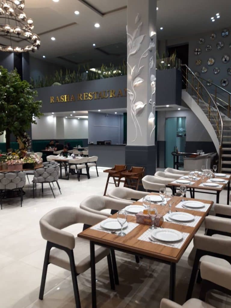 رستوران ایرانی راشا در اردبیل