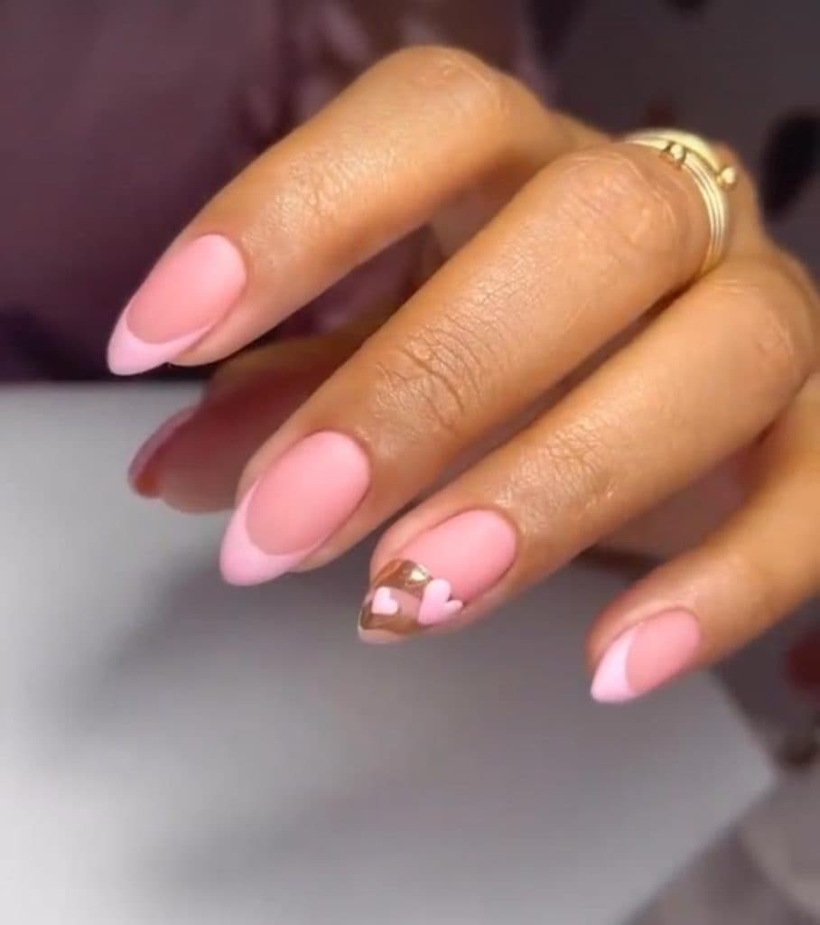 آموزش و خدمات کاشت ناخن فاطمه ناطقی در تهران