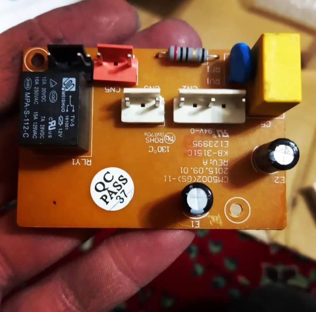 تولید و پخش لوازم تجهیزات قهوه ساز صنعتی و خانگی کافه عظیم در اصفهان