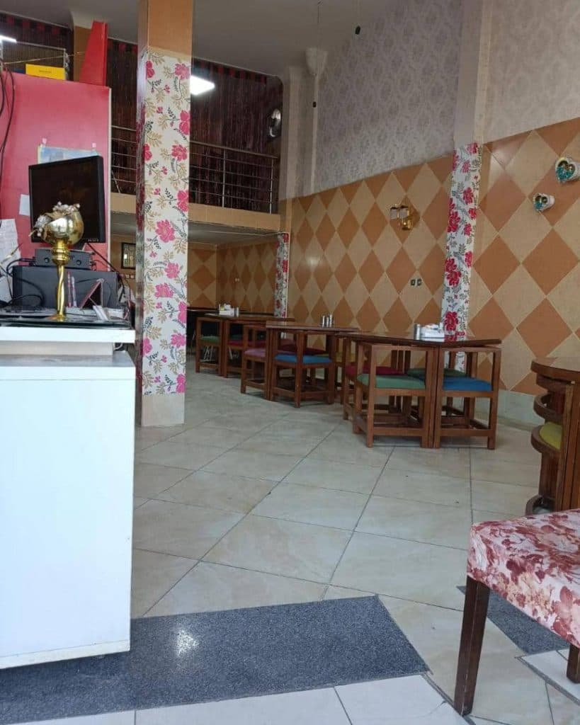 رستوران شاپور در خرم آباد لرستان