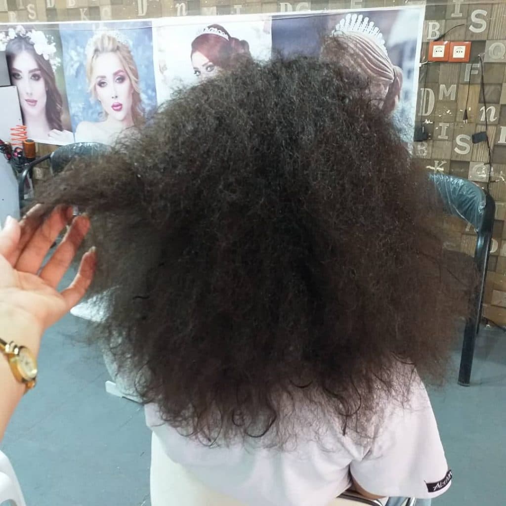 مرکز تخصصی عروس رنگ و کراتین دلاریس در دزفول