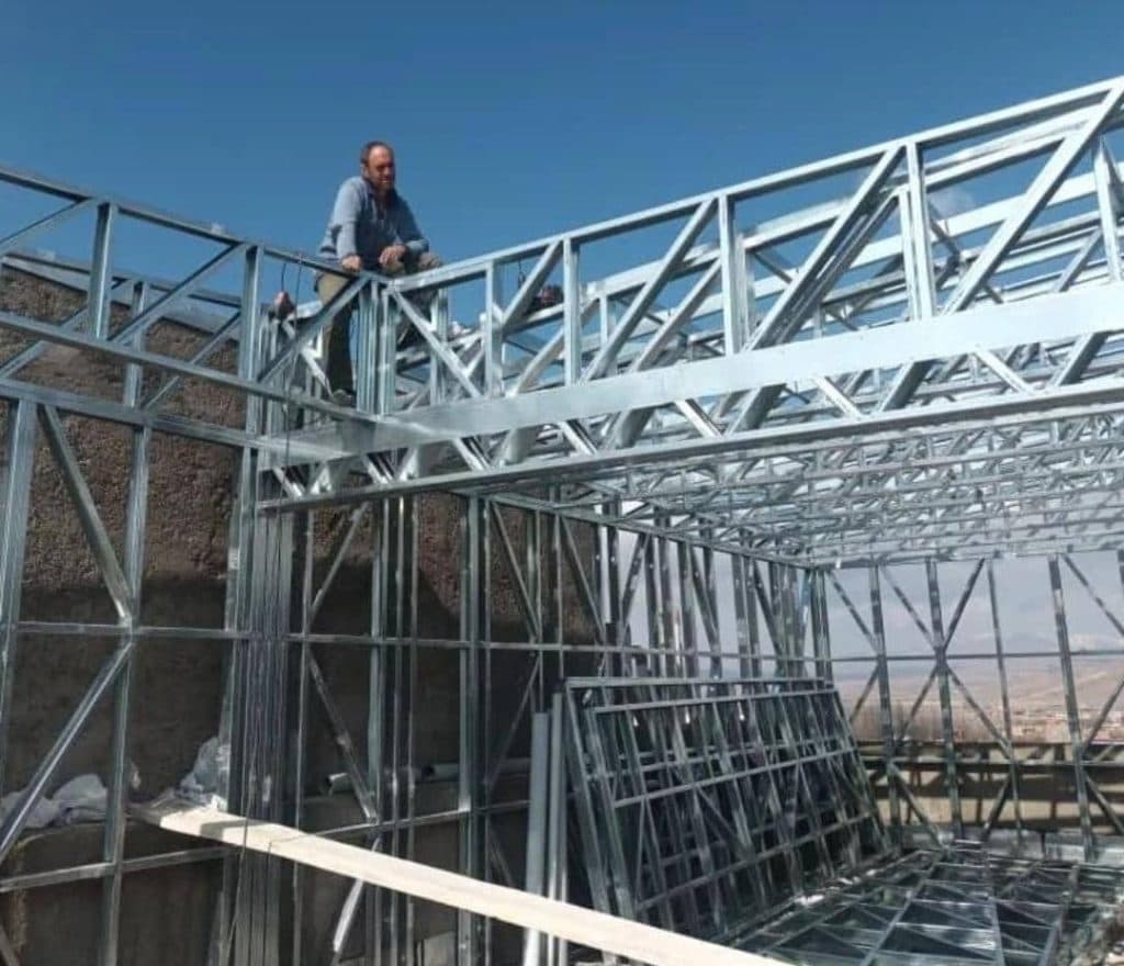 ساخت ساختمان با سازه های LSF لطفی در یزد