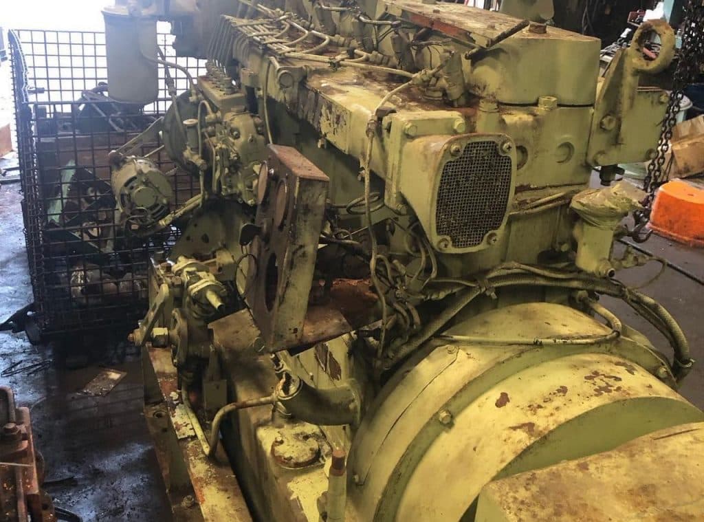 فروش موتورهای دریایی و قطعات و پروانه و ژنراتور پورا مارین در تهران