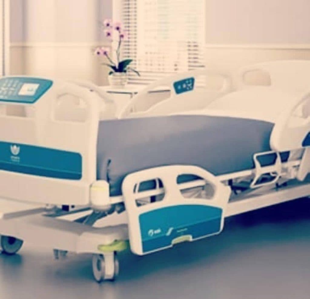 مرکز آمبولانس و تجهیزات پزشکی پرنیان در رودسر گیلان