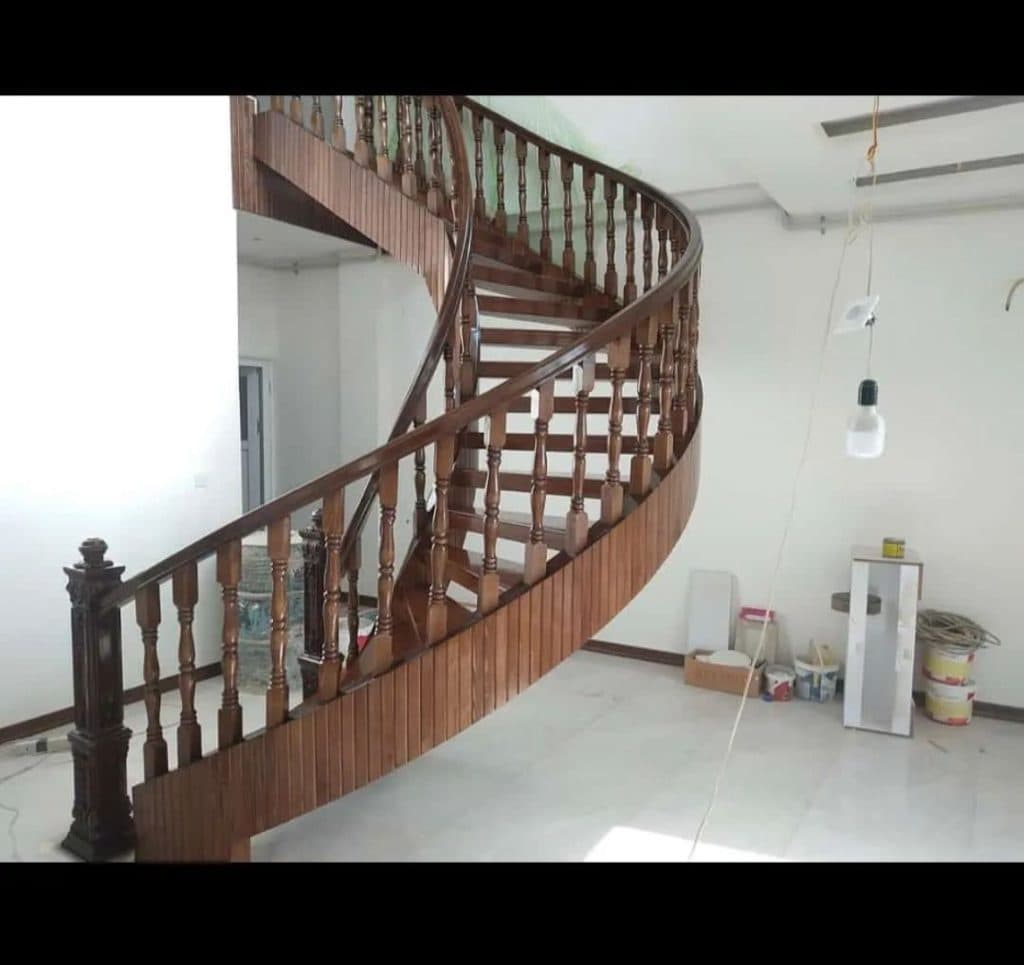 کارگاه رنگ چوب اسدی در یزد