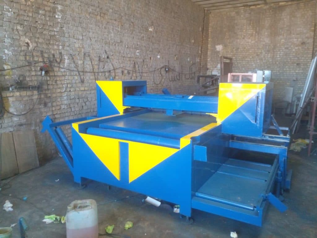 طراحی و تولید و فروش دستگاه برش سنگ و سرامیک و نوارنقاله رعیتی در یزد