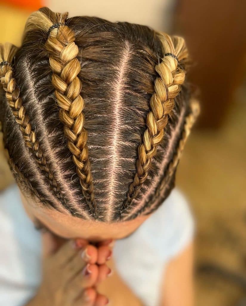 سالن زیبایی منا در لنگرود