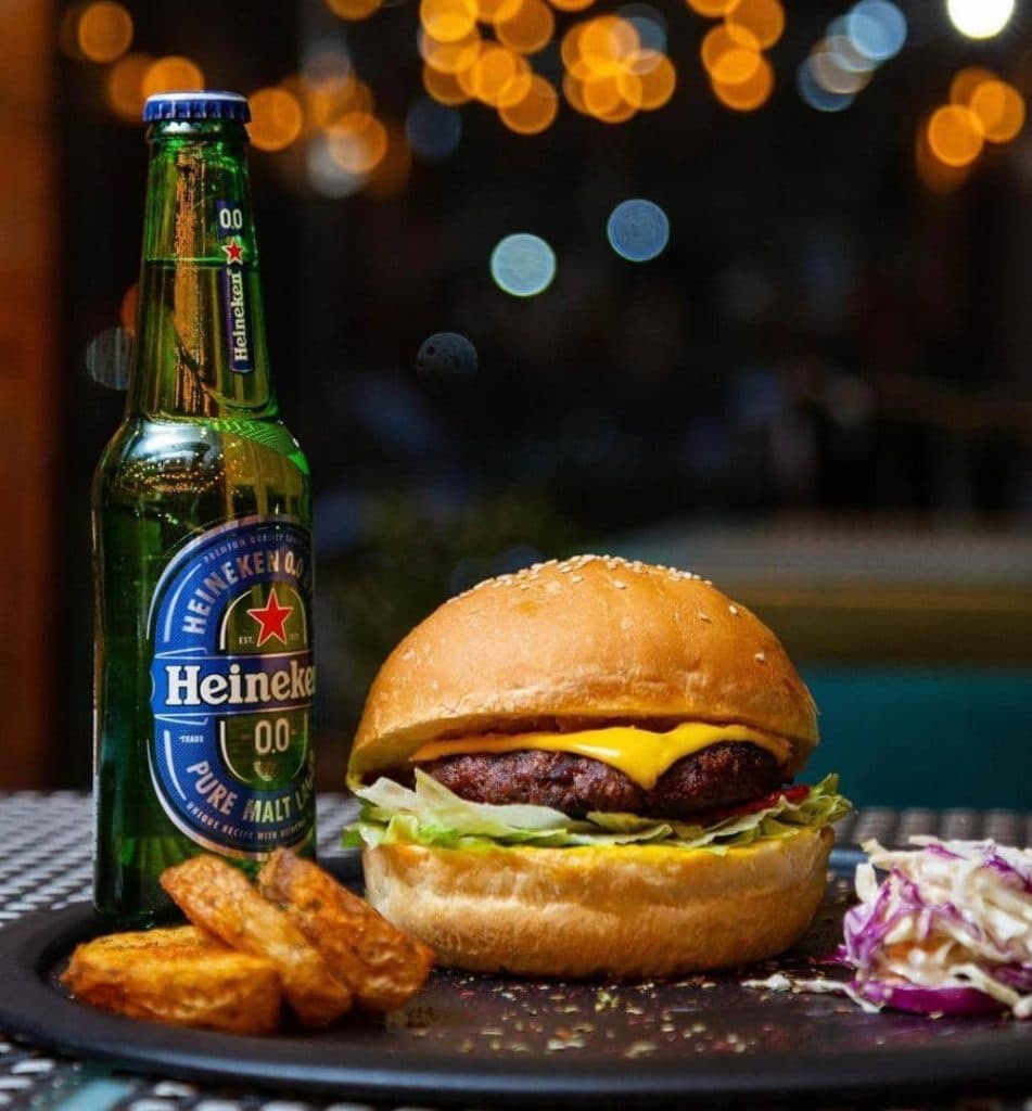 رستوران و فست فود ناتلی در دزفول