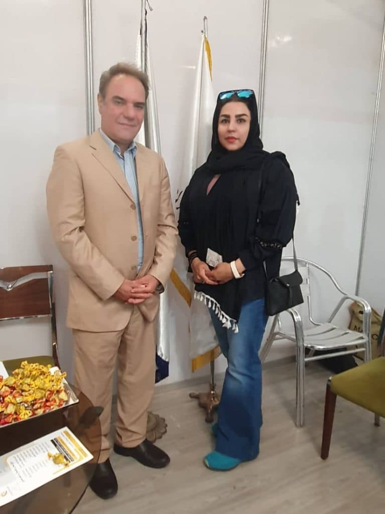 مجموعه آموزشی پاکسازی صورت و ماساژ و کایروپراکتیک زهره کرم بخش در تهران