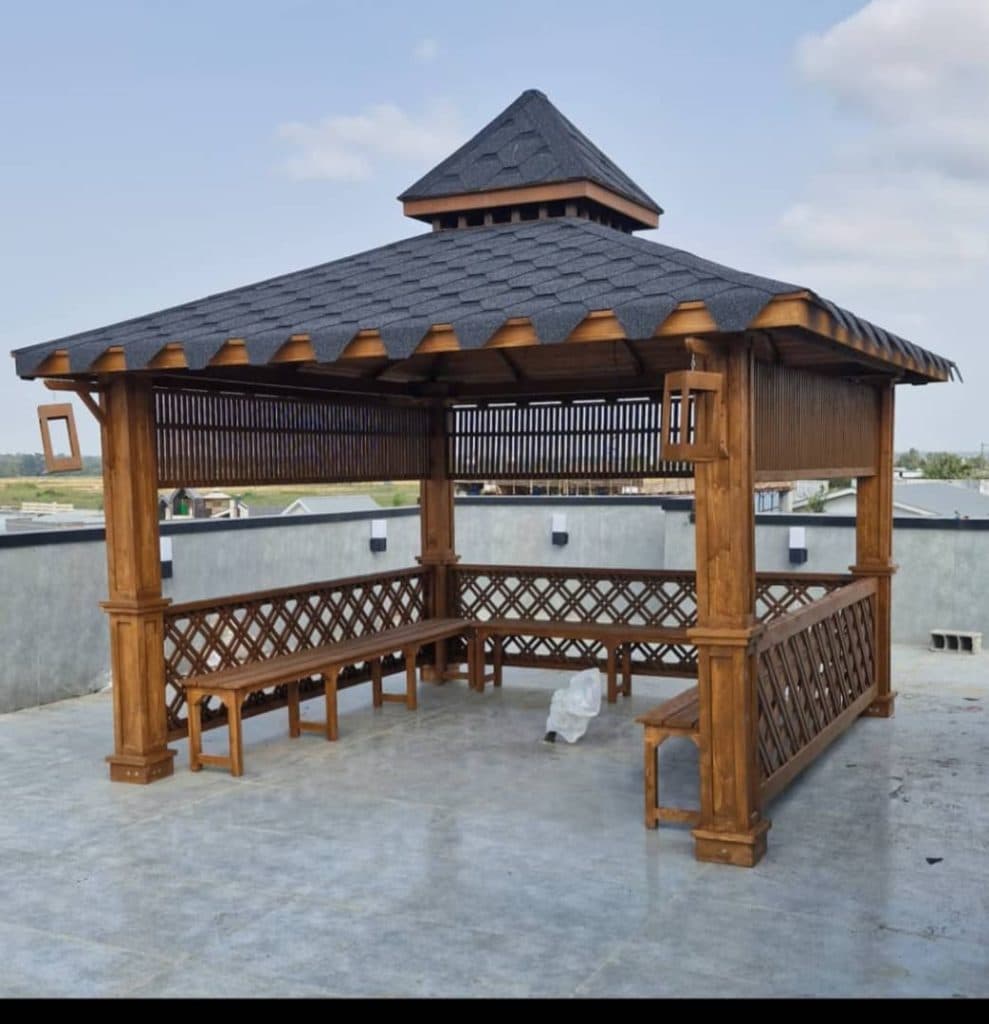 طراحی و ساخت کلبه سوئیسی و آلاچیق چوبی کلبه سازان امیر در آستانه اشرفیه