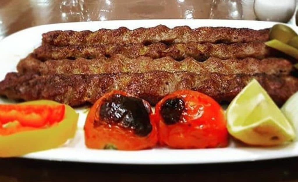 رستوران بهارستان در قائمشهر مازندران