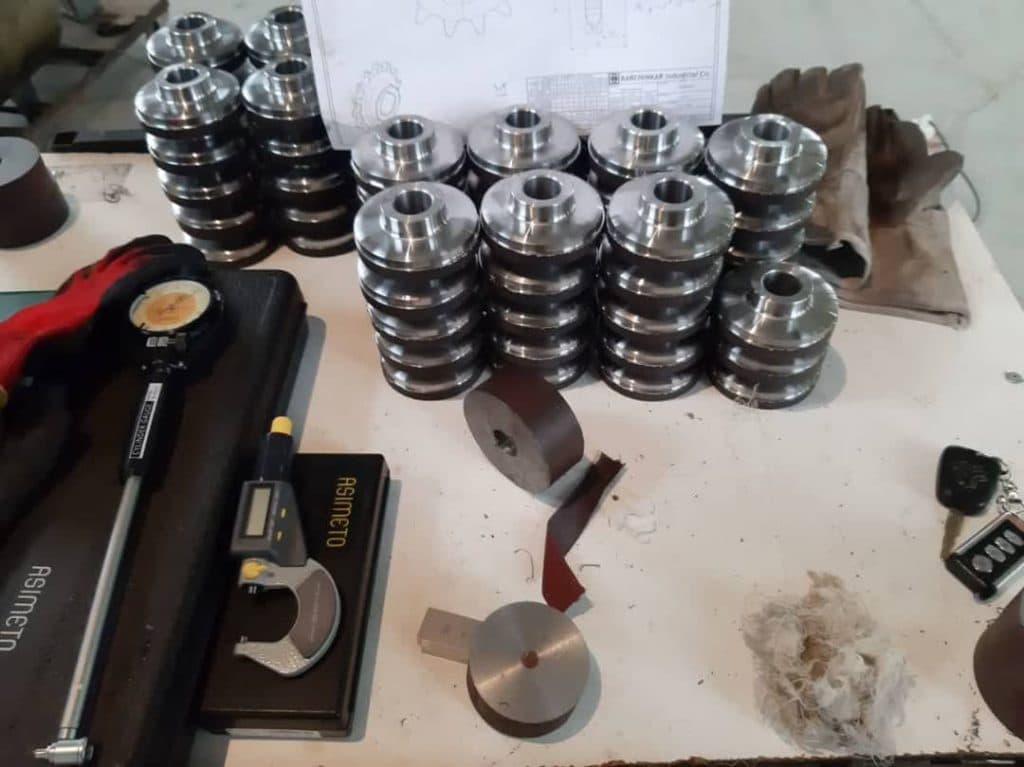 تراشکاری و ساخت قطعات ماشین آلات صنعتی اعظم در تفت یزد