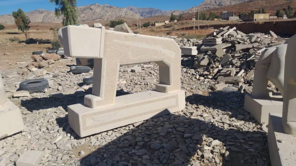 سنگ قبر و سنگ شیر تراشی رشید در خوزستان