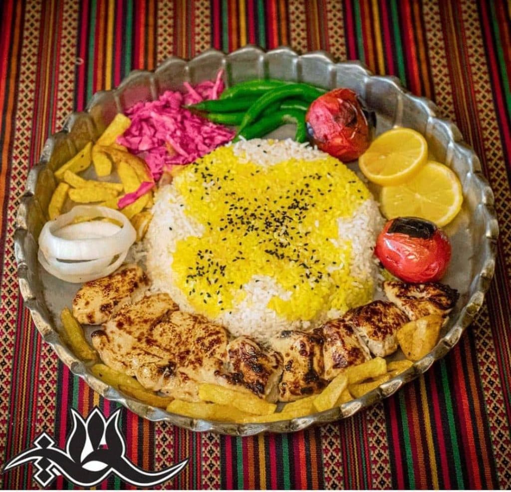 رستوران و بیرون بر سلطانی در شیراز