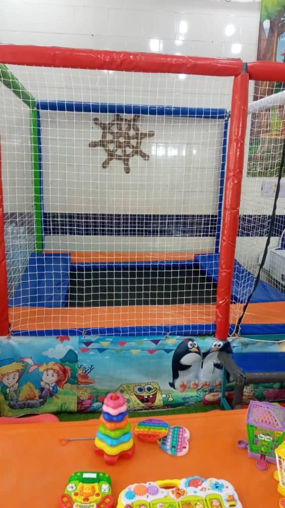 تولید و فروش تجهیزات خانه بازی و ترامپولین بازی سازان در تبریز آذربایجان شرقی