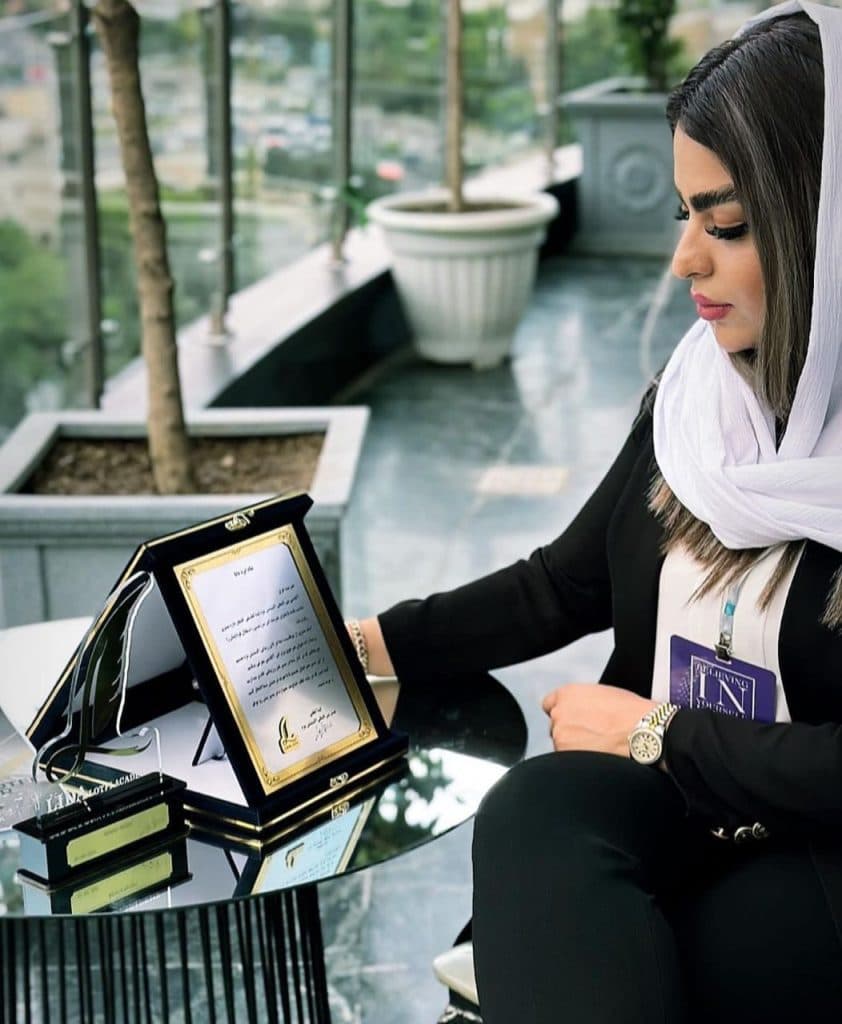 مرکز تخصصی اکستنشن مژه و لیفت ابرو سهیلا حیدری در قم