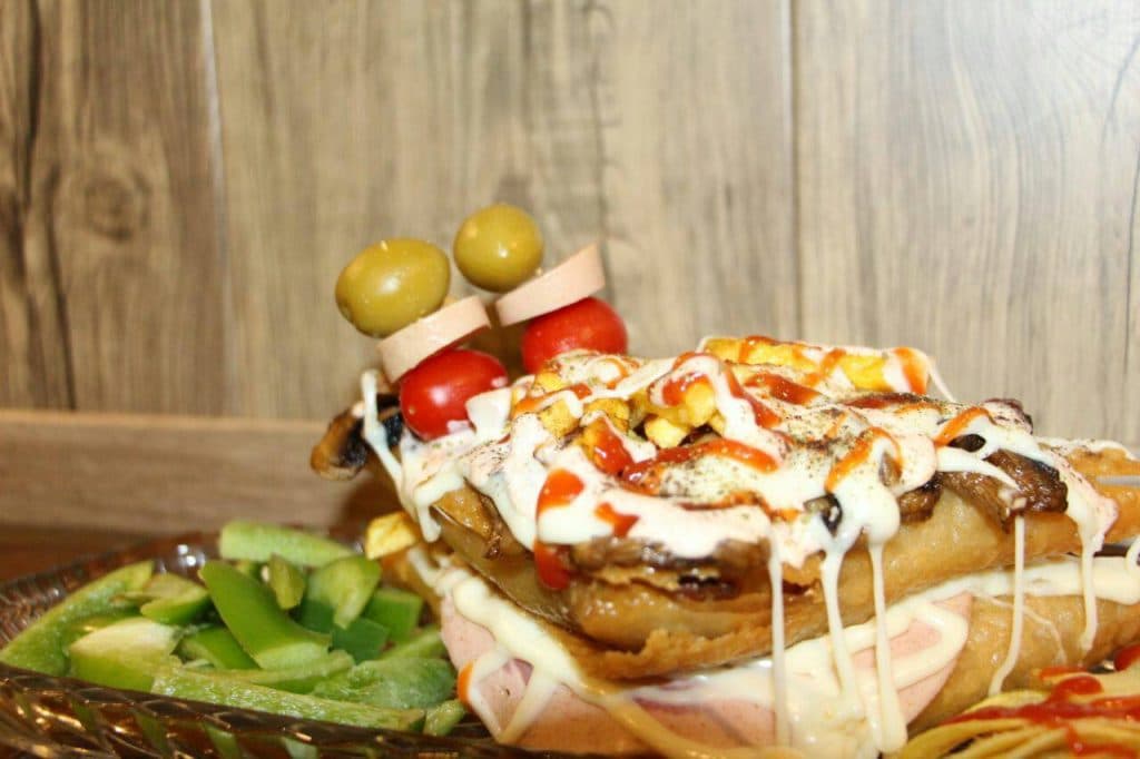 فست فود شعله در زاهدان سیستان بلوچستان