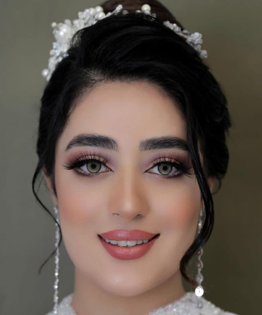 آموزشگاه و سالن زیبایی بانو نگین دهقان در یزد