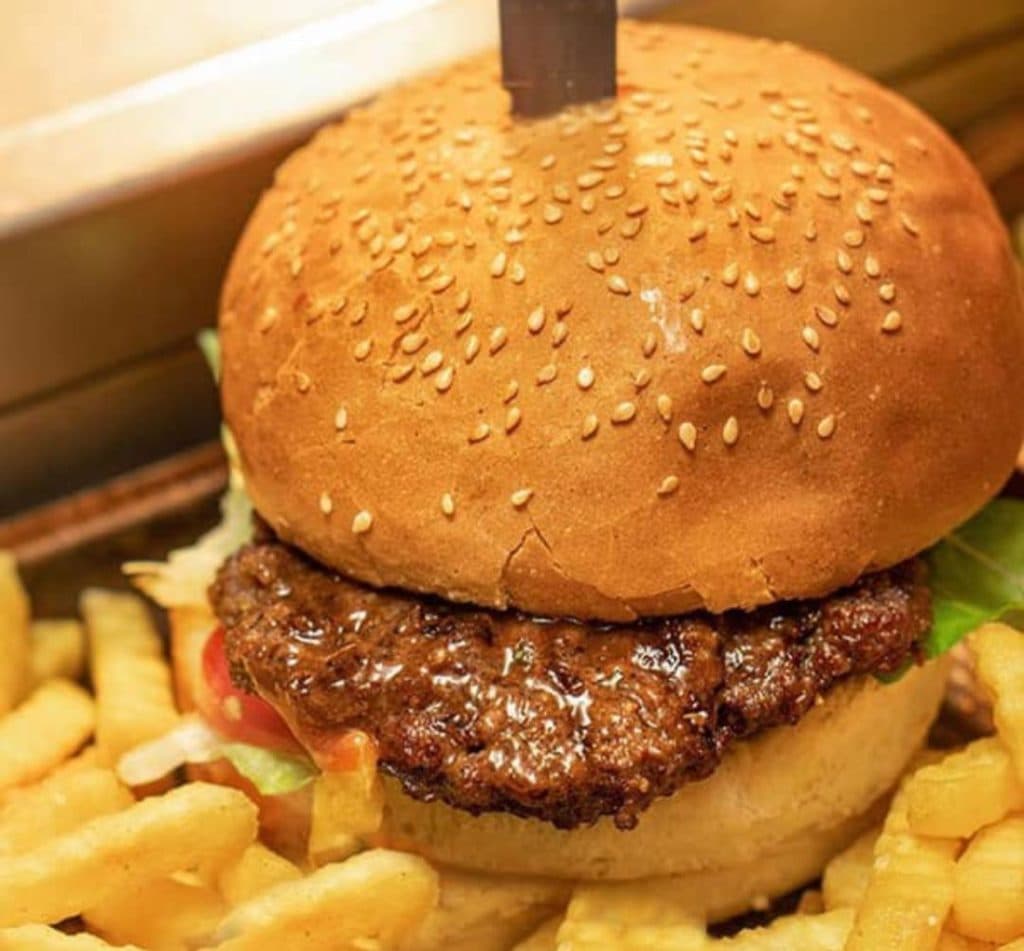 کافه رستوران پدربزرگ در ساری