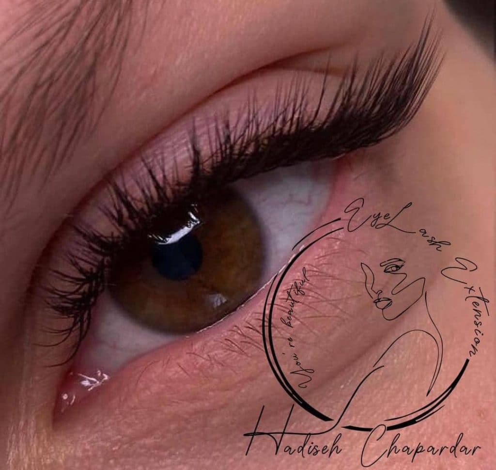 آموزش و خدمات اکستنشن مژه و میکروبلیدینگ حدیث در کرج