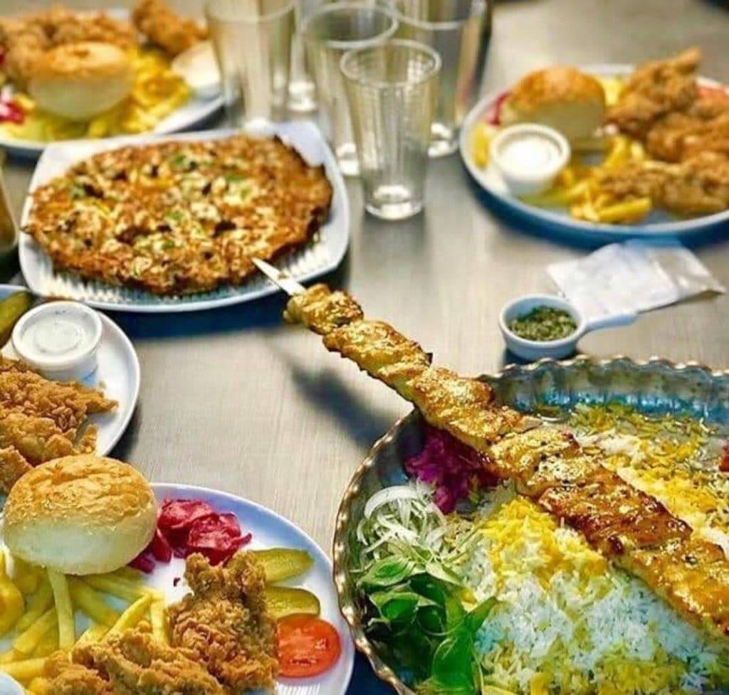 فست فود و رستوران اسپی یاس در همدان