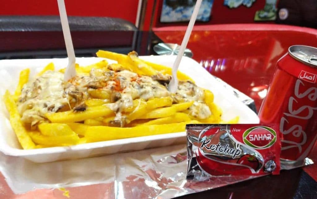 فست فود نیواستار در بروجرد لرستان