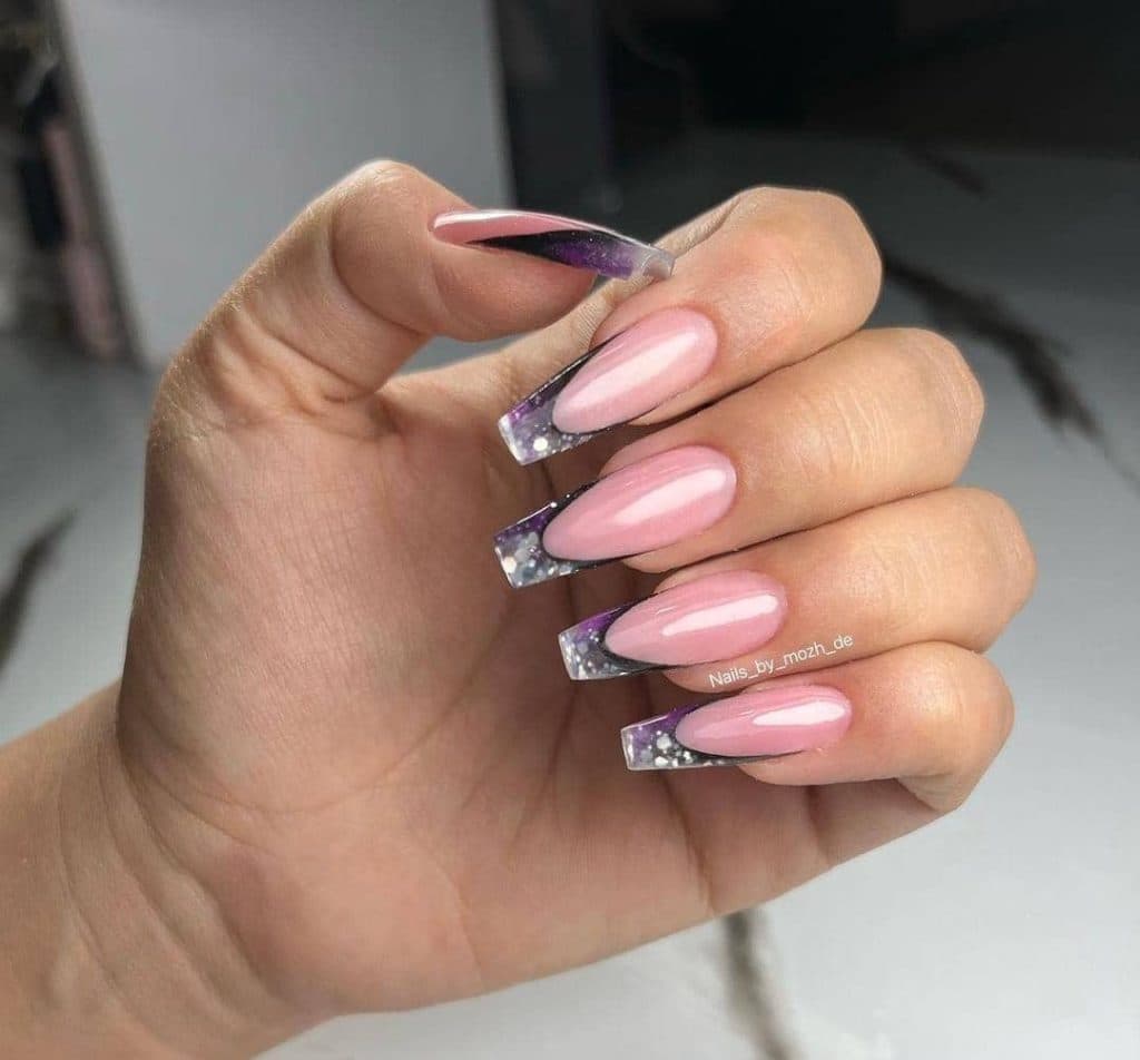 سالن زیبایی و مرکز تخصصی ناخن مژده اسپا در شیراز