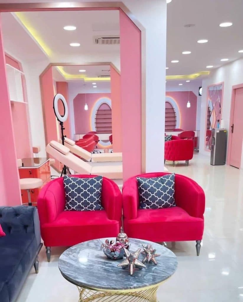 طراح و مجری تخصصی دکوراسیون آرایشگاه چشم سوم در سعادت آباد تهران