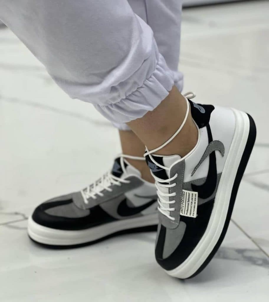 فروشگاه پوشاک و بوتیک زنانه ماوی در تنکابن مازندران