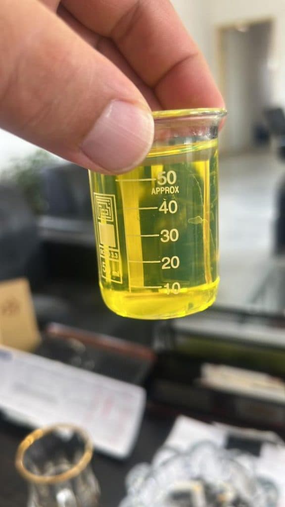 تولید و فروش روغن پایه کاسپین پیشرو تات در قزوین