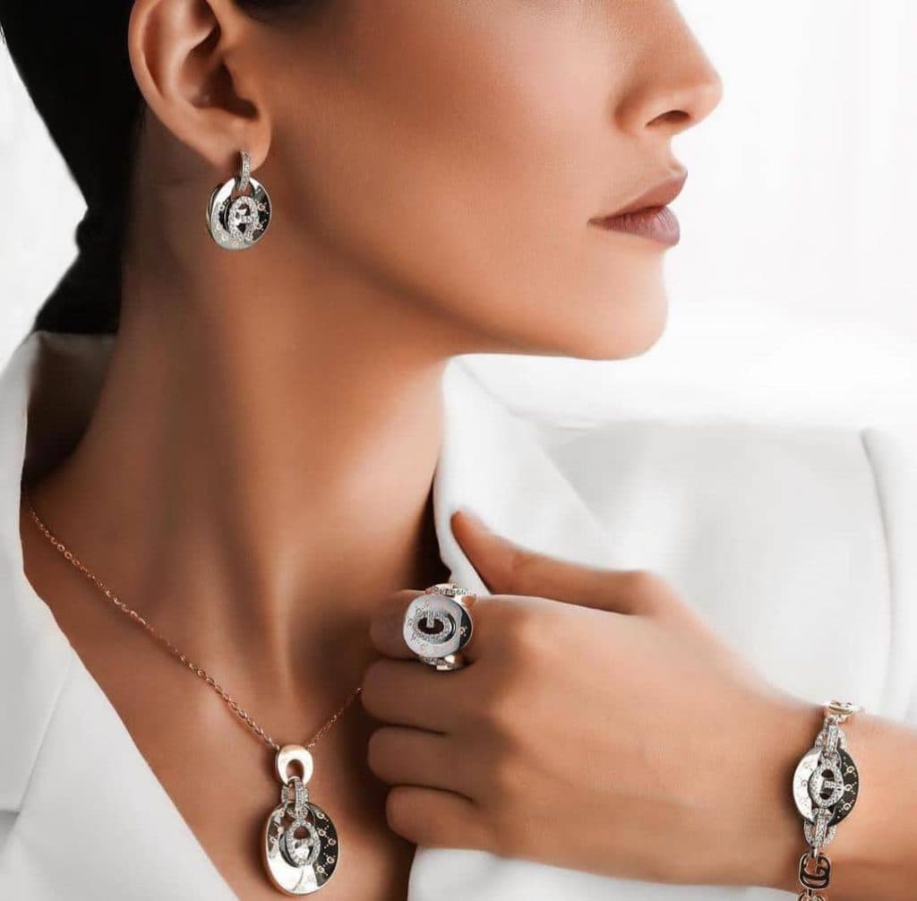 گالری طلا زندی در قم