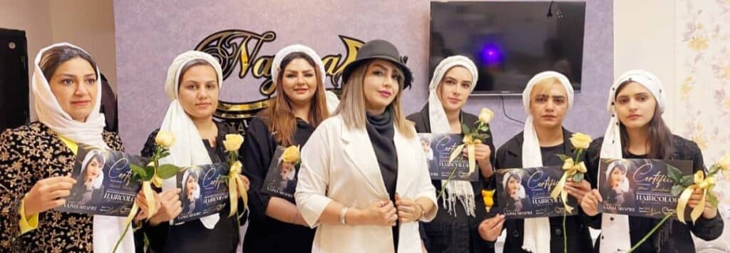 آموزشگاه و سالن زیبایی نجما شفیعی در کرمان