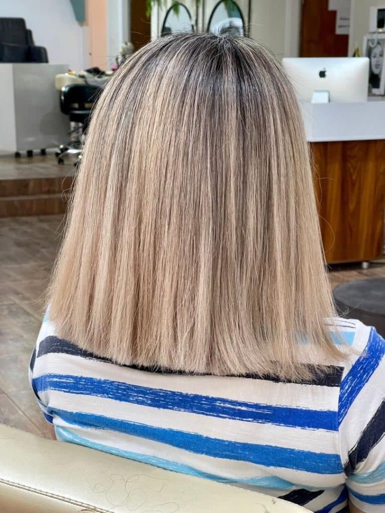 آموزش و خدمات تخصصی رنگ و لایت آمبره فرح اسدالله پور در رفسنجان