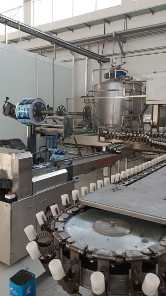 تعمیر دستگاه بستنی سازی قیفی سنتی یکسره دنیا سرویس در مشهد خراسان رضوی