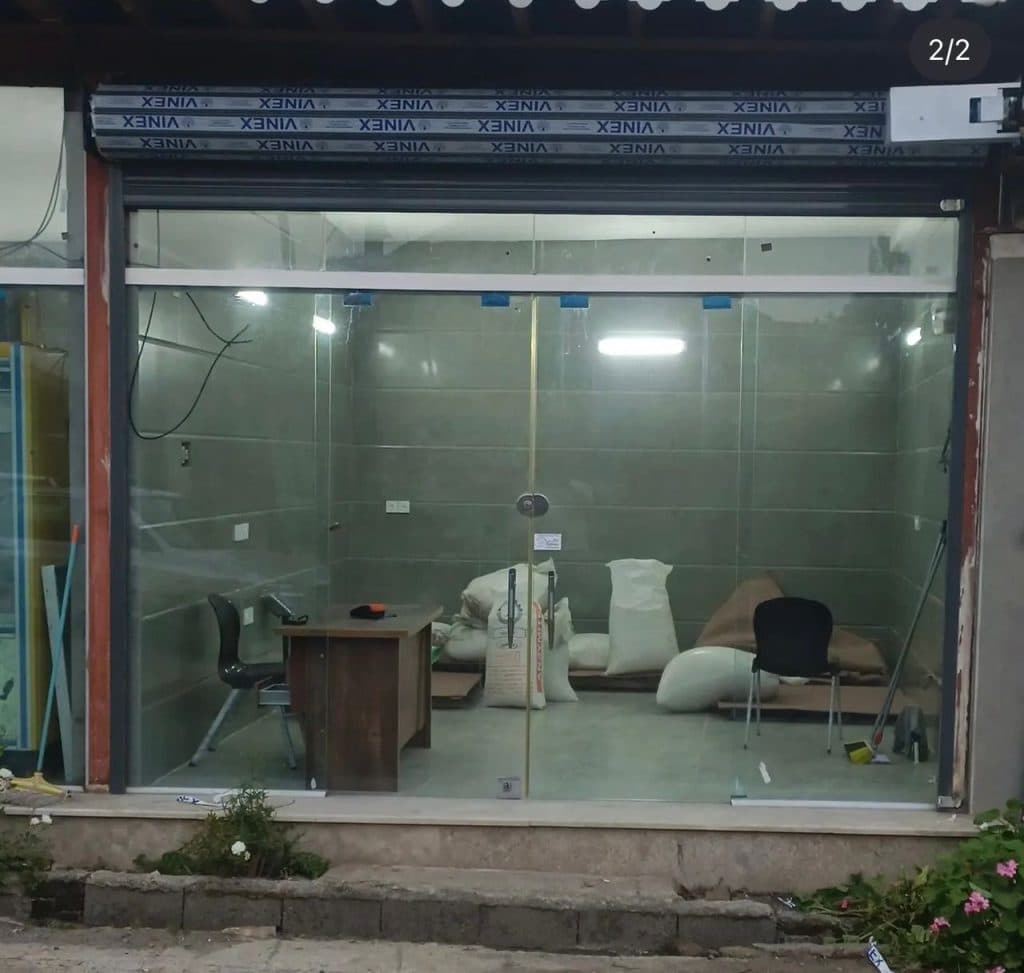 فروش و نصب شیشه سکوریت کرکره برقی درب اتوماتیک محمد در سیاهکل