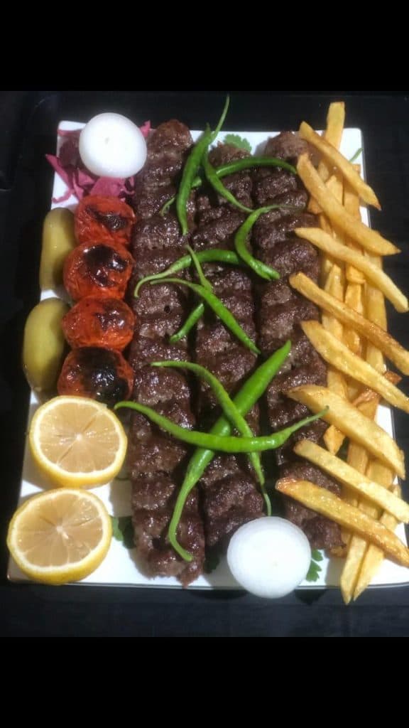 کته کبابی عمو شجاع در نوشهر