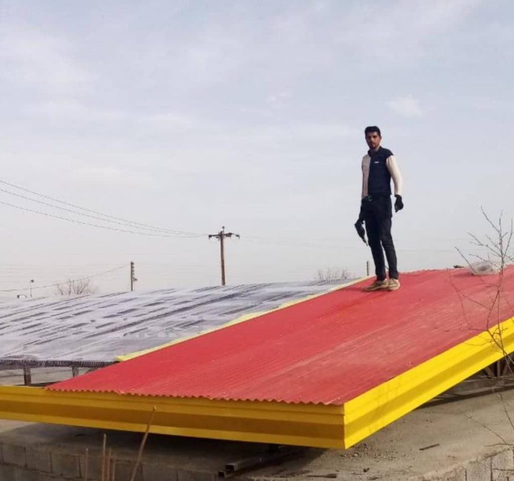 جوشکاری و شیروانی کوبی نوین گستر در خوی