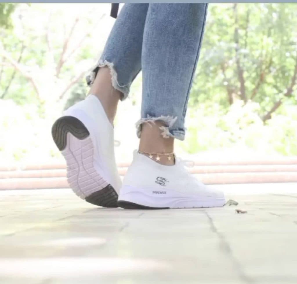 تولید فروش عمده کتانی زنانه و اسپرت سون اسپرت در تهران