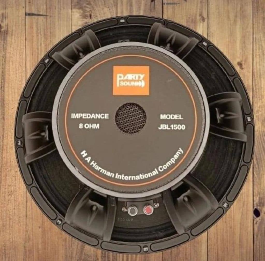 تولید و فروش قطعات و سیستم های صوتی و جعبه بلندگو راستین آسیا در کرج