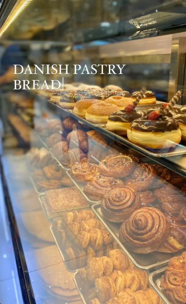 قنادی دانمارکی در تهرانسر تهران