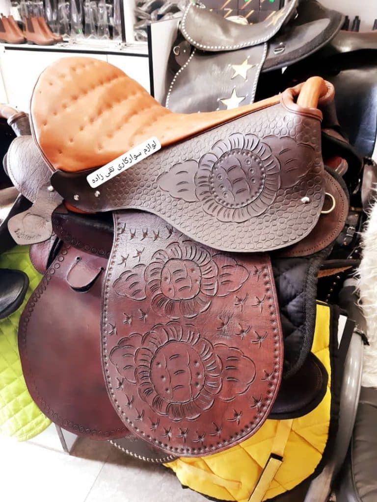 تولید و فروش زین و لوازم سوارکاری تقی زاده زنجان