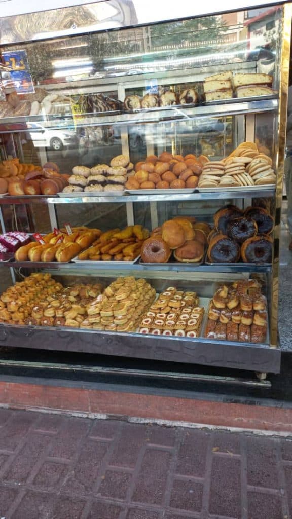 نان فانتزی ستاره در یاخچی آباد تهران