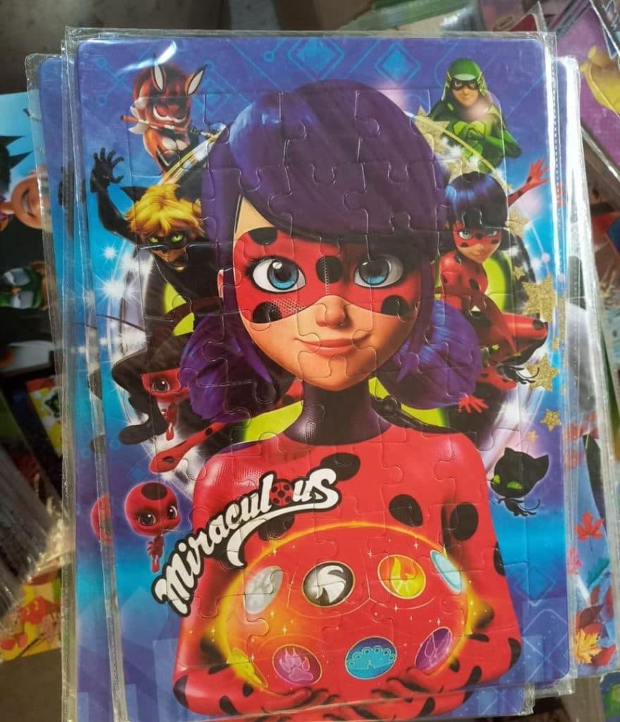 گروه چاپ و نشر کامیاب تولید کننده پازل و کتاب های فانتزی در شیراز